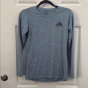 Patagonia moisture wicking shirt size XS